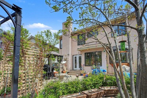 2020 Sirocco Drive Sw, Calgary, AB - Outdoor