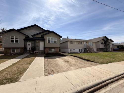 B 3809 46 Street  Red Deer, AB T4N 1L7