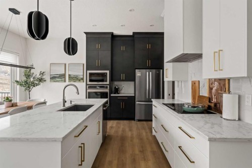 68 Cranbrook Cape Se, Calgary, AB 