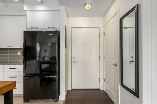 3210-175 Silverado Boulevard Sw, Calgary, AB - Indoor