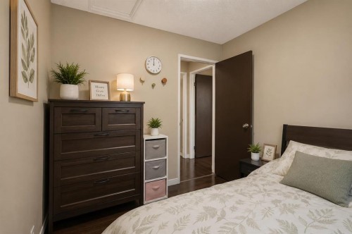 24 Bedford Road Ne, Calgary, AB 