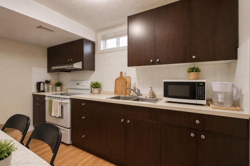 24 Bedford Road Ne, Calgary, AB 