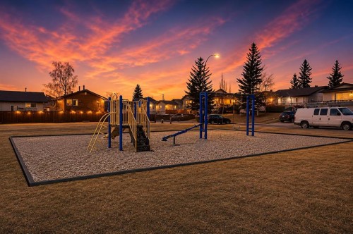 24 Bedford Road Ne, Calgary, AB 