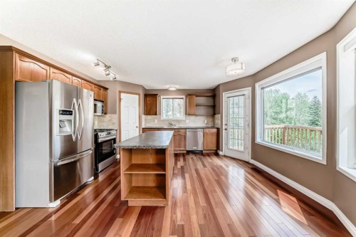 177 Douglas Glen Heath Se, Calgary, AB - Indoor Photo Showing Kitchen