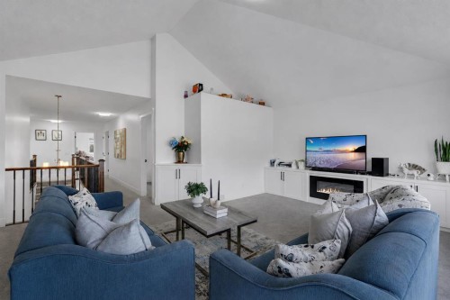 71 Canals Close Sw, Airdrie, AB - Indoor Photo Showing Living Room