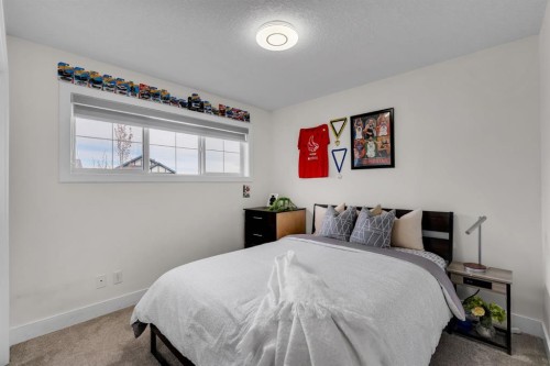 71 Canals Close Sw, Airdrie, AB - Indoor Photo Showing Bedroom