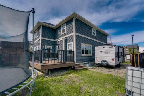 71 Canals Close Sw, Airdrie, AB - Outdoor With Deck Patio Veranda