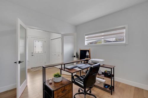 71 Canals Close Sw, Airdrie, AB - Indoor Photo Showing Office