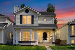 166 Mt Lorette Close SE Calgary, AB T2Z 2L7