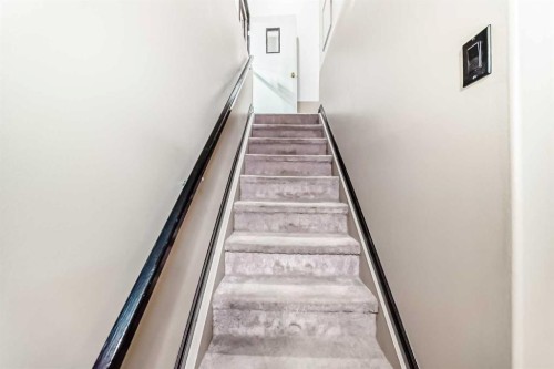 11 Huntstrom Place Ne, Calgary, AB - Indoor Photo Showing Other Room