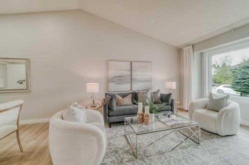 8286 Edgebrook Drive Nw, Calgary, AB - Indoor Photo Showing Living Room