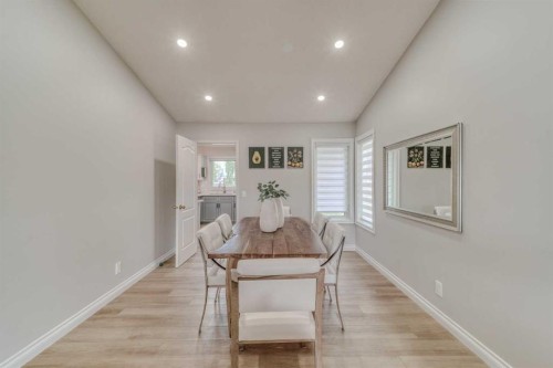 8286 Edgebrook Drive Nw, Calgary, AB - Indoor