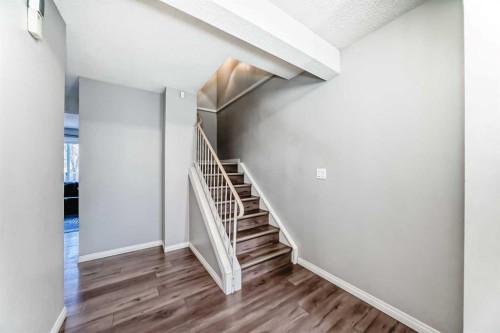 57-5520 1 Avenue Se, Calgary, AB 