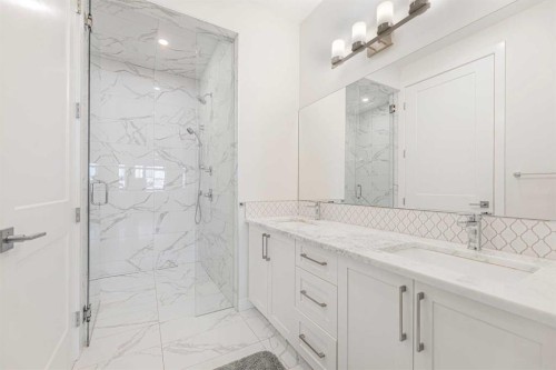 12572 Crestmont Boulevard Sw, Calgary, AB 