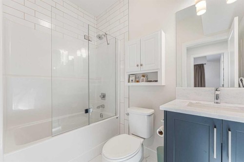 12572 Crestmont Boulevard Sw, Calgary, AB 