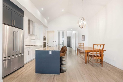 12572 Crestmont Boulevard Sw, Calgary, AB 