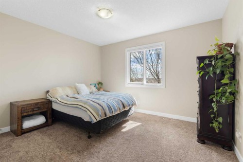 106 Cranarch Landing Se, Calgary, AB 