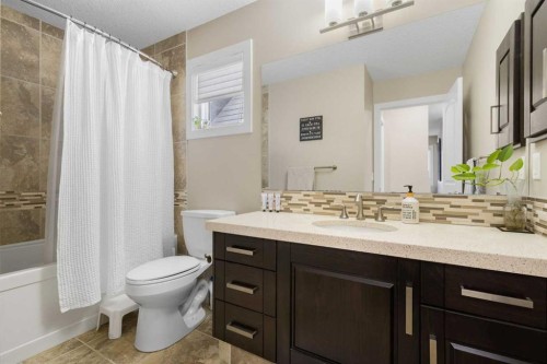 106 Cranarch Landing Se, Calgary, AB 