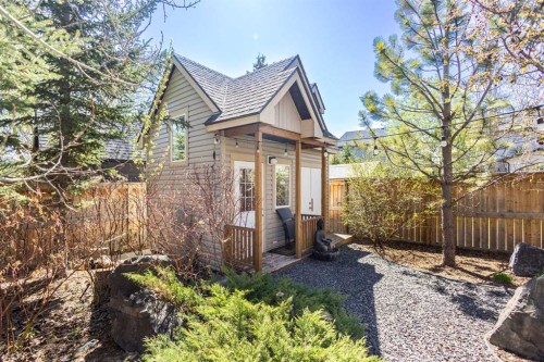 106 Cranarch Landing Se, Calgary, AB 