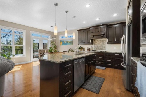 106 Cranarch Landing Se, Calgary, AB 