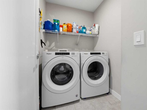 153 Chelsea Drive, Chestermere, AB - Indoor Photo Showing Laundry Room