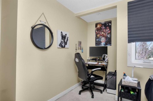 12 Wood Crescent Sw, Calgary, AB - Indoor Photo Showing Office