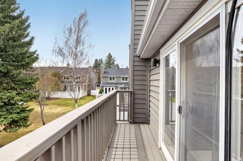 12 Wood Crescent Sw, Calgary, AB - Outdoor