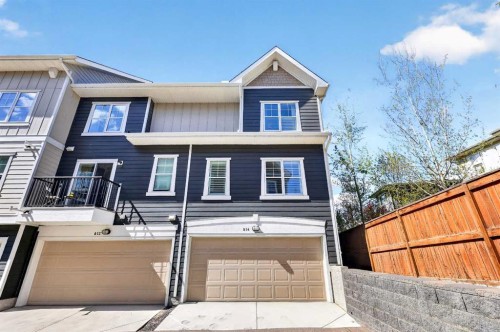 814 Cranbrook Walk Se, Calgary, AB - Indoor Photo Showing Other Room