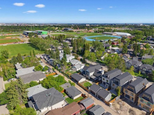 2032 52 Avenue Sw, Calgary, AB 