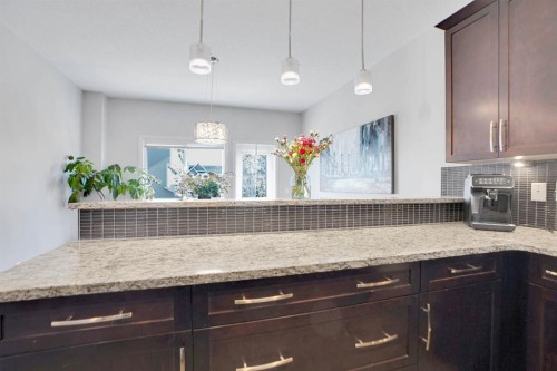 1511 Wentworth Villas Sw, Calgary, AB - Indoor Photo Showing Kitchen