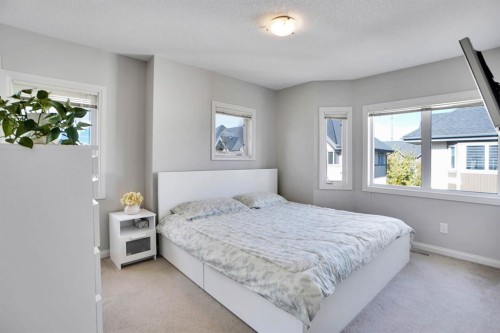 1511 Wentworth Villas Sw, Calgary, AB - Indoor Photo Showing Bedroom