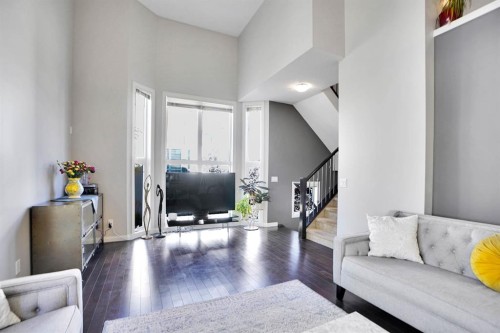 1511 Wentworth Villas Sw, Calgary, AB - Indoor Photo Showing Other Room