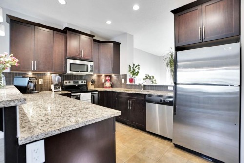 1511 Wentworth Villas Sw, Calgary, AB - Indoor Photo Showing Kitchen With Double Sink With Upgraded Kitchen