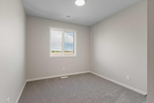 123 Montane Link Se, High River, AB - Indoor Photo Showing Other Room