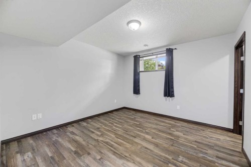 107 Westridge Place, Didsbury, AB - Indoor Photo Showing Other Room