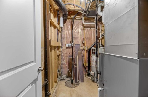 107 Westridge Place, Didsbury, AB - Indoor Photo Showing Basement