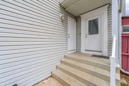 286 Martha'S Manor Ne, Calgary, AB 