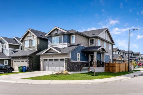 29 Sundown Close, Cochrane, AB - Outdoor With Facade