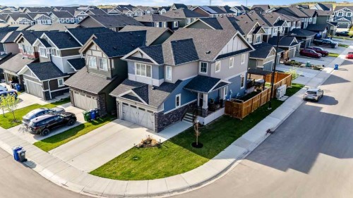 29 Sundown Close, Cochrane, AB - Outdoor With Facade