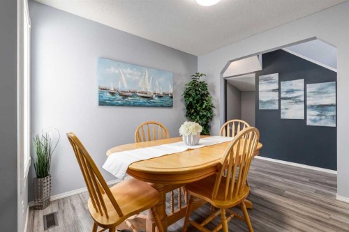 133 Sandpiper Circle Nw, Calgary, AB 