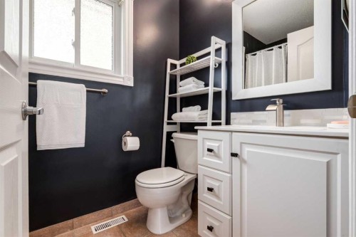 133 Sandpiper Circle Nw, Calgary, AB 