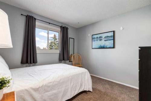 133 Sandpiper Circle Nw, Calgary, AB 