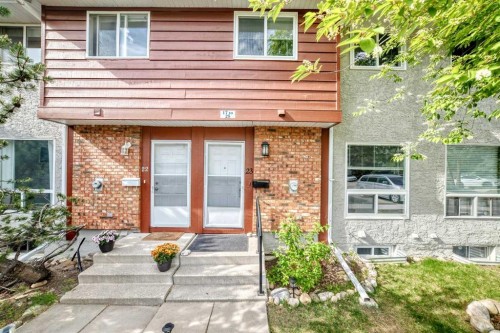 23-6915 Ranchview Drive Nw, Calgary, AB - Outdoor