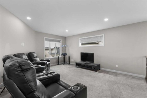 247 Hillcrest Heights Sw, Airdrie, AB - Indoor