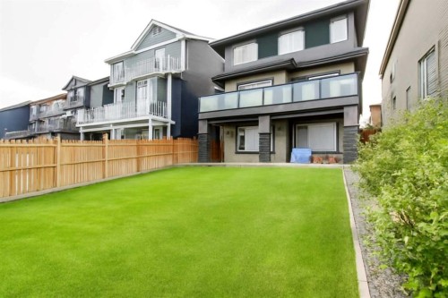 247 Hillcrest Heights Sw, Airdrie, AB - Outdoor With Deck Patio Veranda