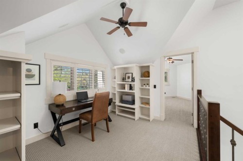 2341 6 Avenue Nw, Calgary, AB - Indoor