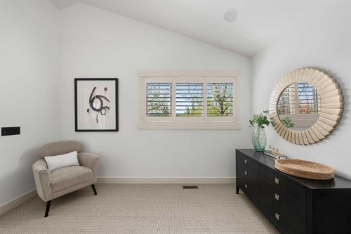 2341 6 Avenue Nw, Calgary, AB - Indoor