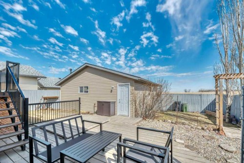 389 Strathford Crescent, Strathmore, AB - Outdoor With Deck Patio Veranda