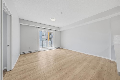 6207-20295 Seton Way Se, Calgary, AB - Indoor Photo Showing Other Room