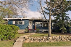 6216 Dalsby Road NW Calgary, AB T3A 1M7